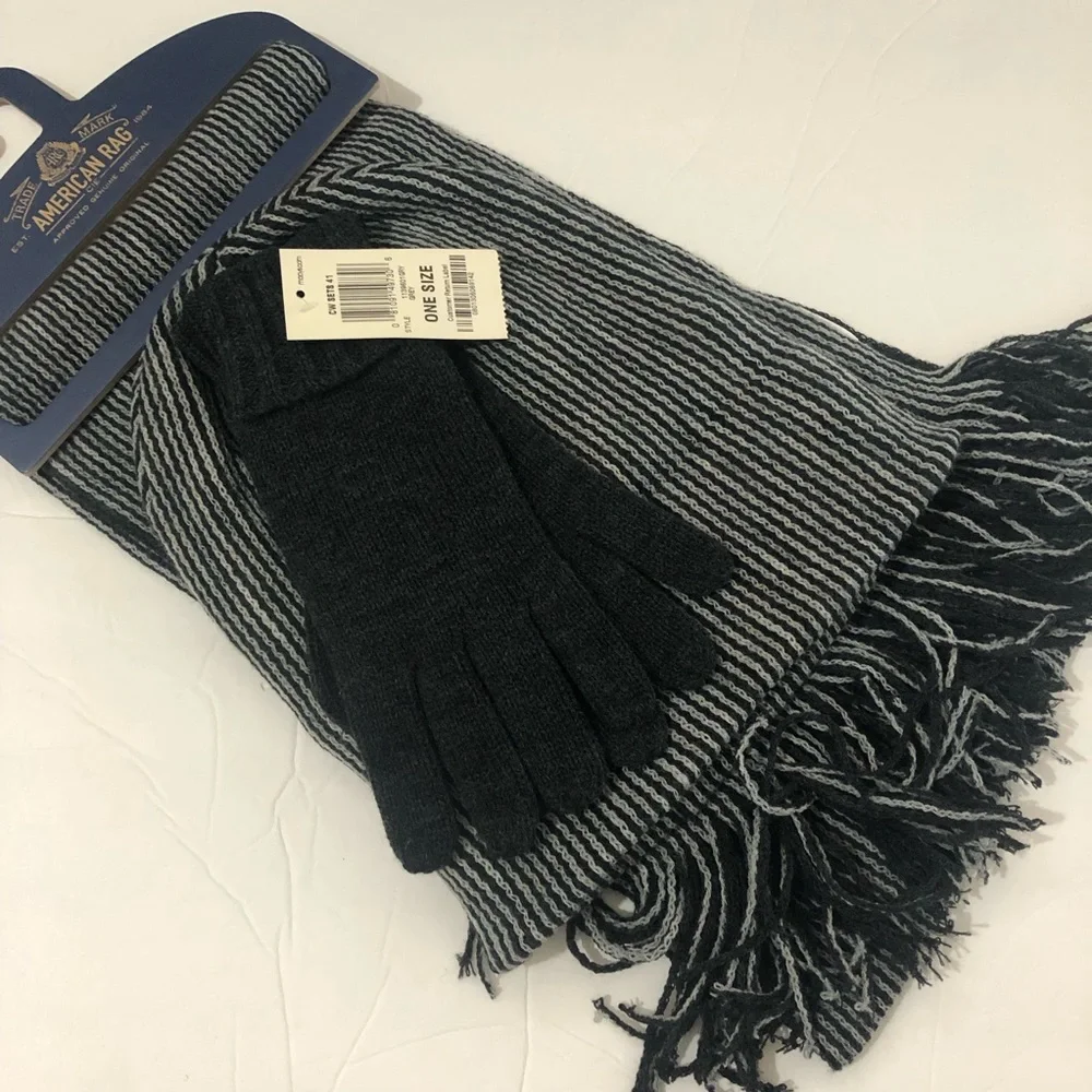 AMERICAN RAG CIE Mens 3-Pc Winter Set Fringe Scarf Beanie Gloves Gray NWT